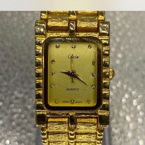*** Collezio  ^^^ Gold Tone Rectangular Bracelet Watch ***